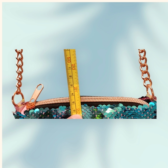 Mermaid Sequin Mini Bag πππ§ββοΈπ©΅π©· - Picture 4 of 8